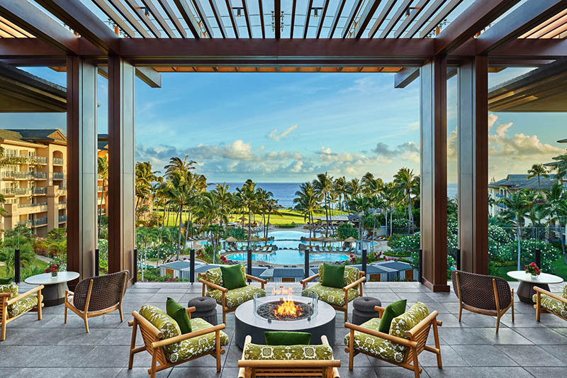 Ritz Alaloa Lounge